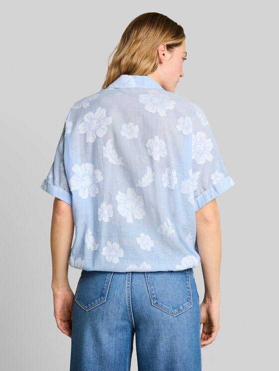 Oversized blouse with floral pattern - blue flower dobby