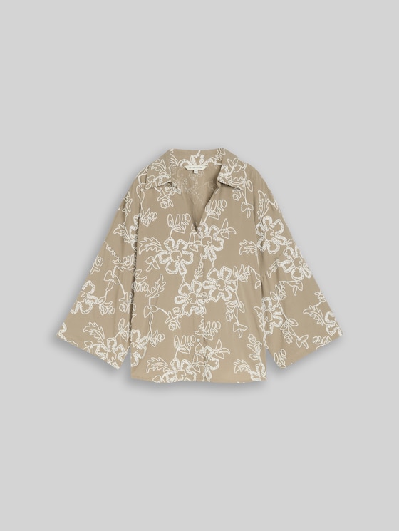 Oversized blouse with floral embroidery - olive white big flower design