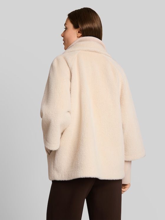 Cosy cape jacket in a 2-in-1 style - cold beige