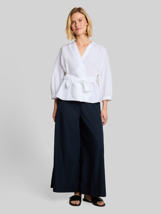 Loose-fit wrap blouse - White
