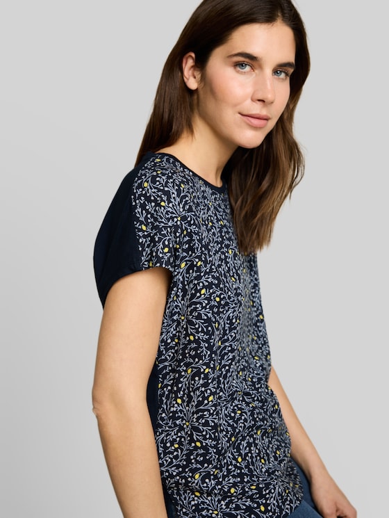 T-shirt in a mix of materials - sky captain blue