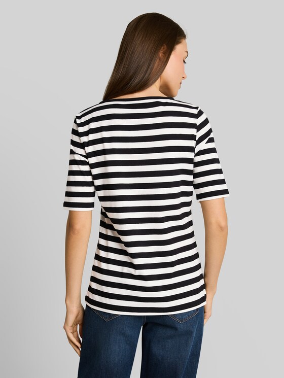 T-shirt with embroidery - black white stripe