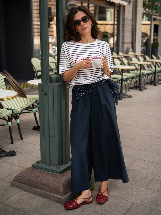 T-shirt with lettering - navy offwhite stripe