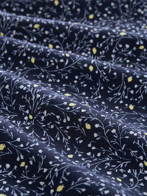 Loose-fit dress with cut-out detail - navy small leaves design