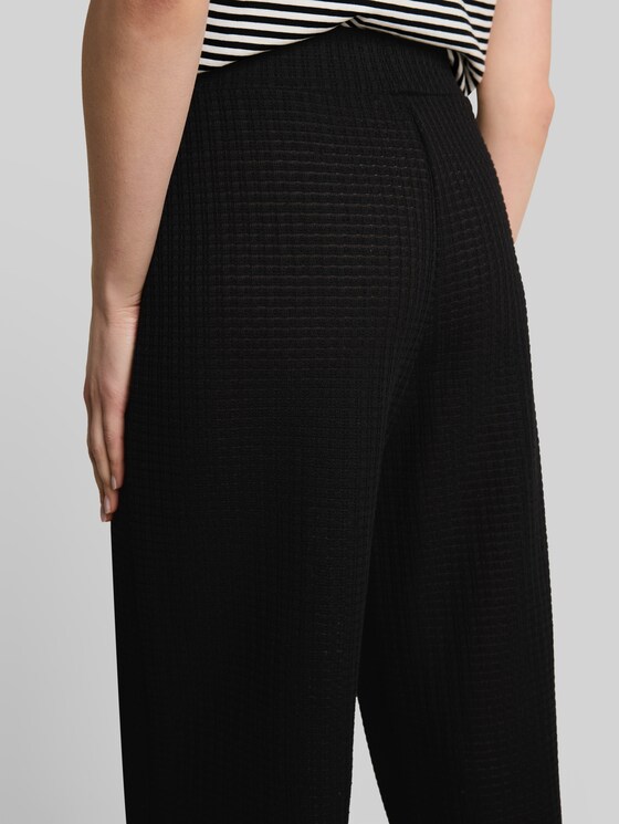 Wide-leg knitted trousers - deep black