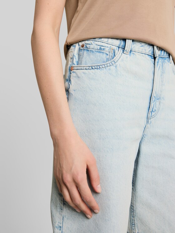 TTELIN STRAIGHT Bermuda Jeans Shorts - Used Bleached Blue Denim