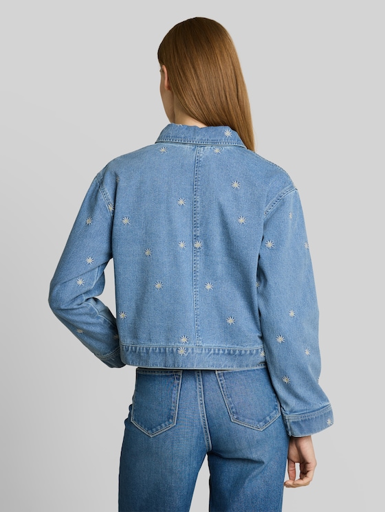 Denim jacket with embroidery - blue white daisy embroidery