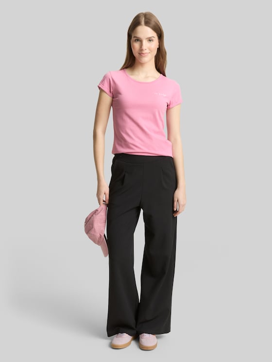 Slim fit T-shirt with embroidery - Soft Blush Rose