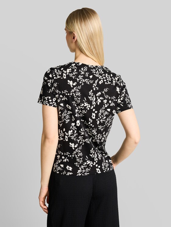 T-shirt with knot detail - black white flower print