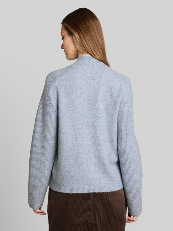 Knitted jumper with wool content - foggy sky blue melange