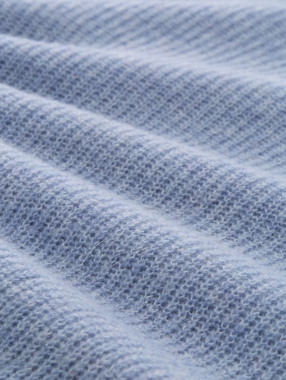 Lightweight knitted jumper with alpaca blend - foggy sky blue melange
