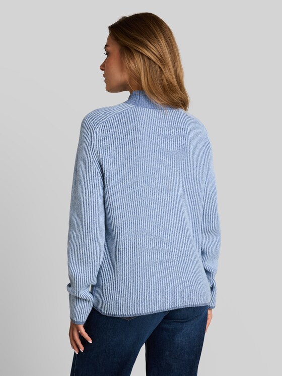 Loose-fit knitted jumper with wool blend - fern blue structure