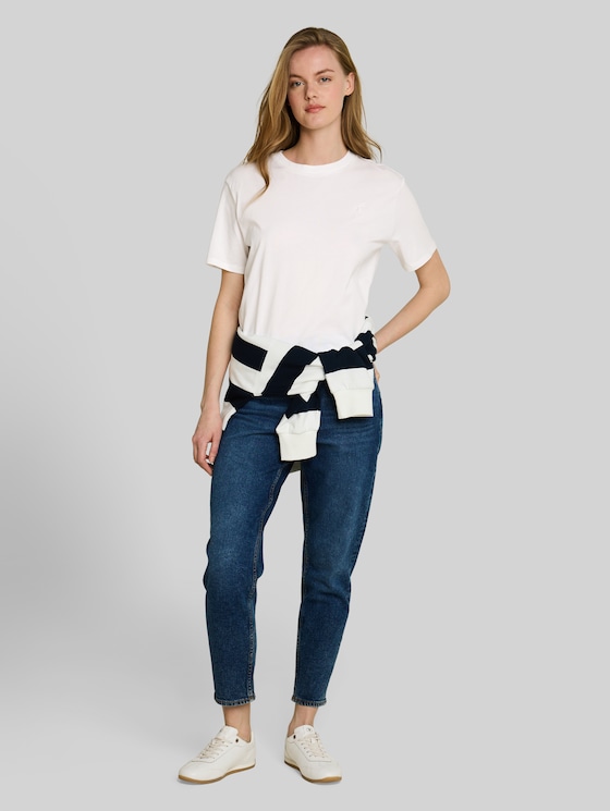 Boxy-fit T-shirt with embroidery - off white