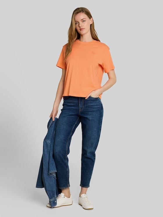 Boxy-fit T-shirt with embroidery - bright coral
