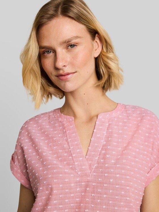 Loose-fit blouse with embroidery - red dobby stripe