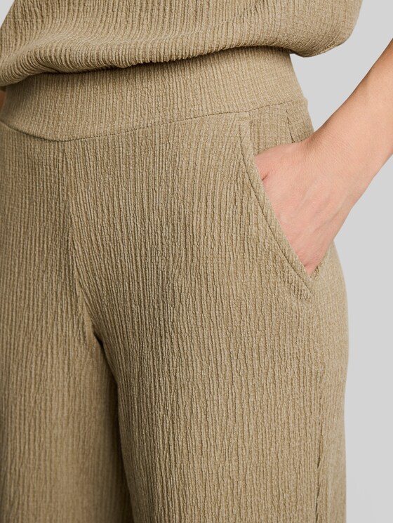 Crinkle Culottes - olive white structure