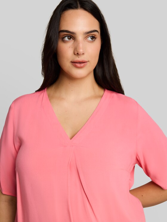 Plus Size - viscose blouse - soft fuchsia pink