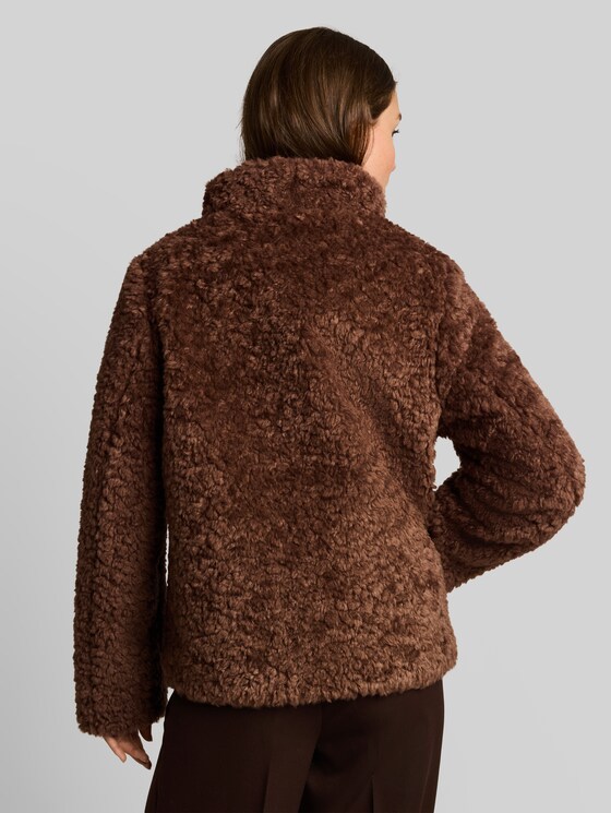 Faux fur jacket with stand-up collar - camel