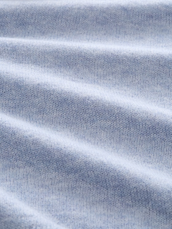 Lightweight knitted jumper with alpaca blend - foggy sky blue melange