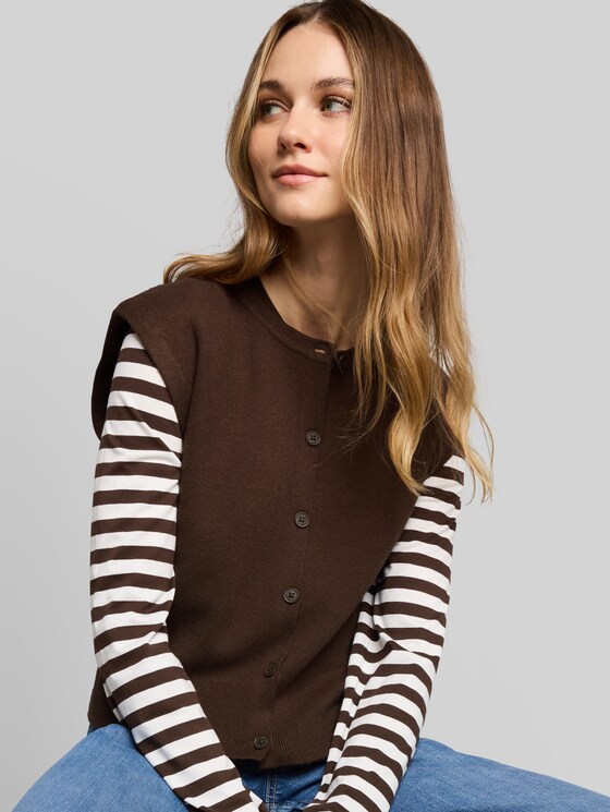 Relaxed-fit knitted waistcoat with button placket - cool dark brown melange