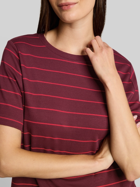 Cotton T-shirt - plum red irregular stripe