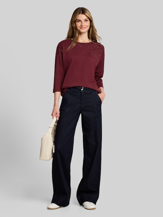 Loose-fit T-shirt with floral appliqué - Preppy Plum