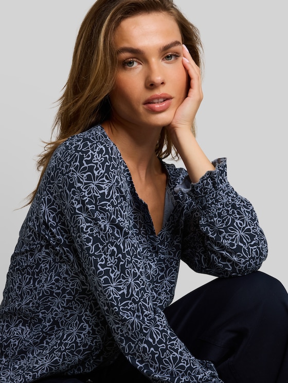 Blouse-style top with floral pattern - navy white flower print
