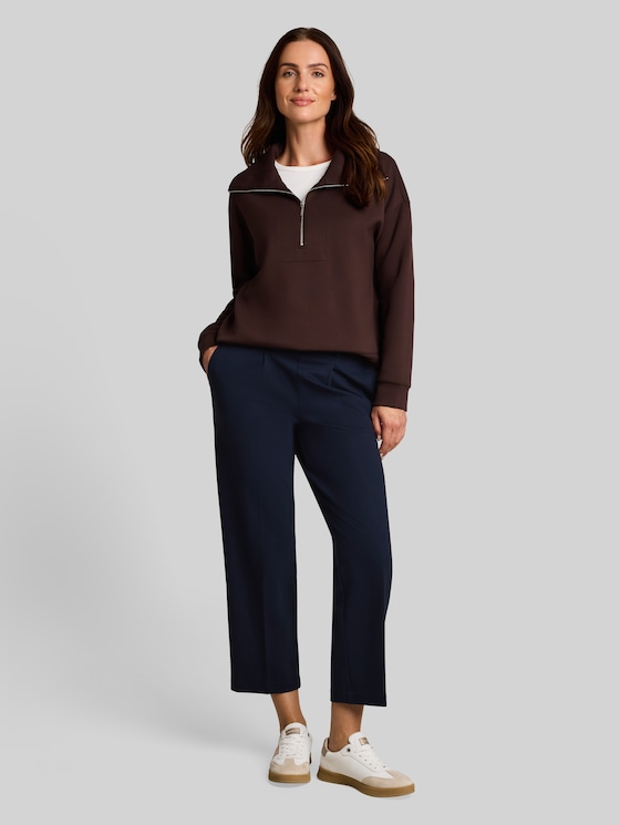Cropped straight-leg trousers with a belt - sky captain blue
