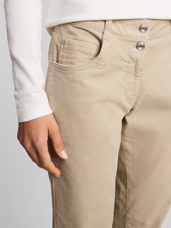 Tapered relaxed-fit corduroy trousers - Gravel Beige