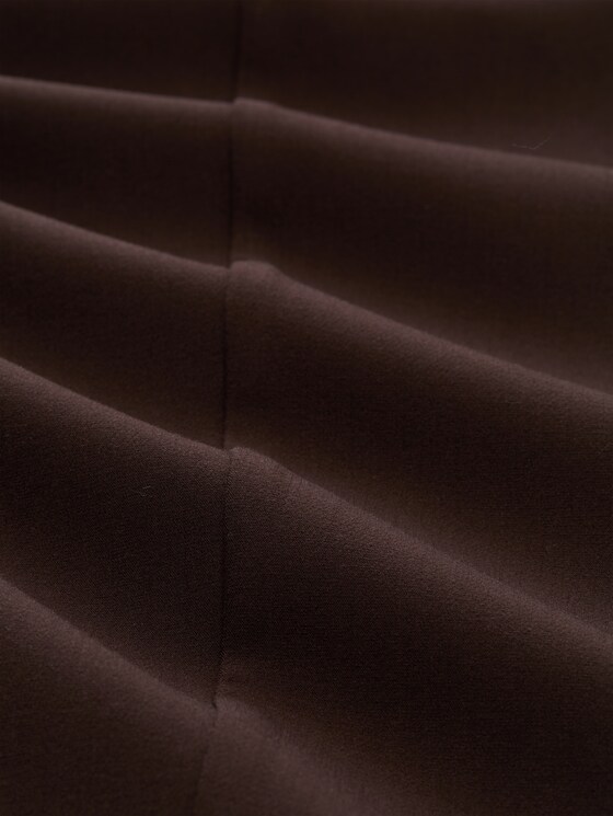 Straight Trousers with a crease - java dark brown