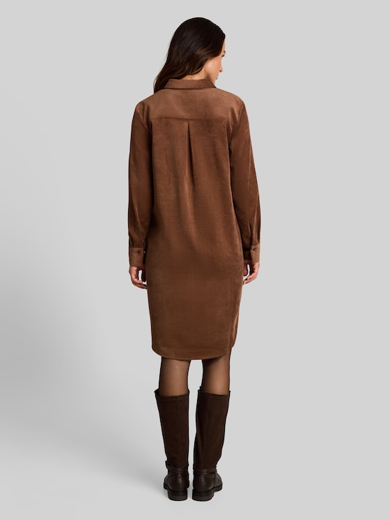 Corduroy dress with side pockets - camel
