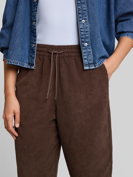 Barrel-cut corduroy trousers with drawstring - cool dark brown