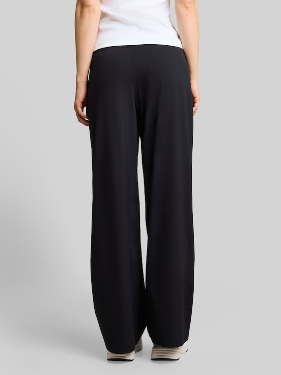 Wide-leg sports trousers - deep black