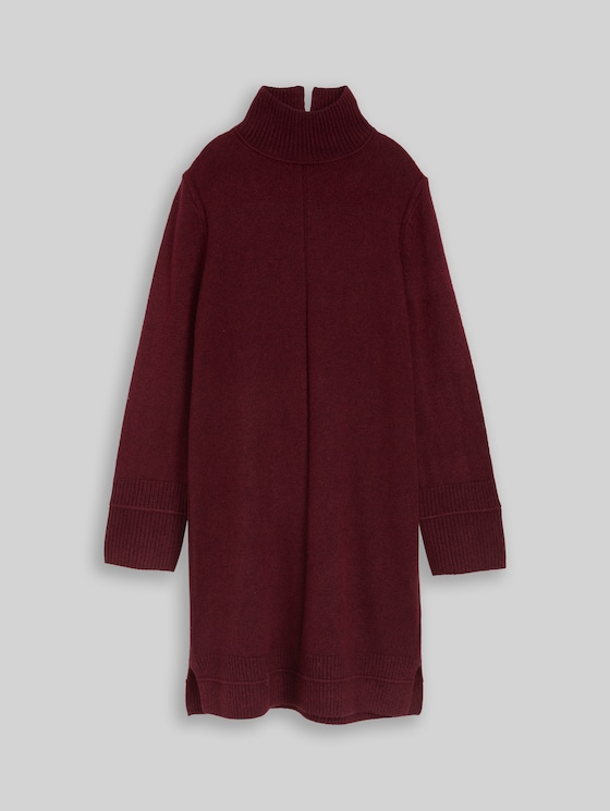 Cosy knitted dress with stand-up collar - preppy plum melange
