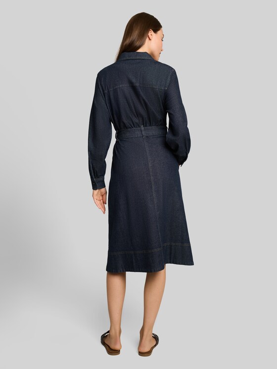 Loose-fit denim dress with belt - Blue Rinse Denim