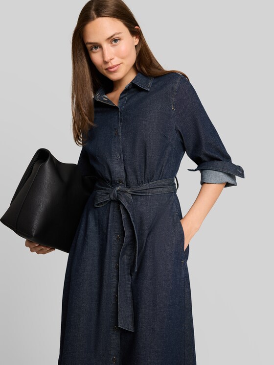Loose-fit denim dress with belt - Blue Rinse Denim
