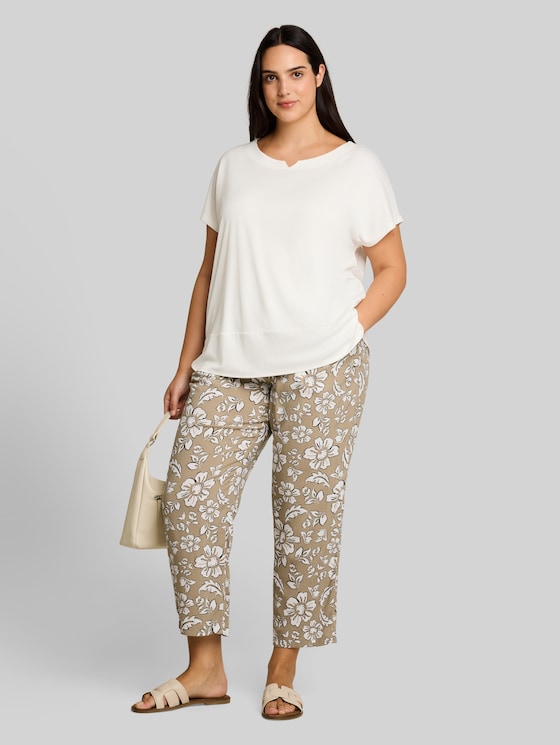Plus Size - Loose-fit viscose trousers - olive big flower design