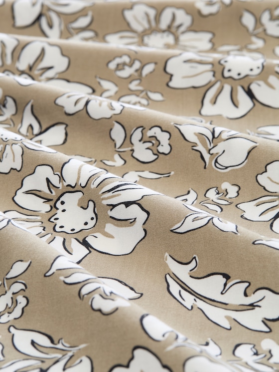 Plus Size - Loose-fit viscose trousers - olive big flower design