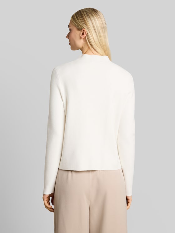 Knitted jumper with a stand-up collar - off white