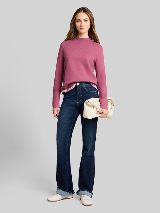 Knitted jumper with a stand-up collar - dusty berry