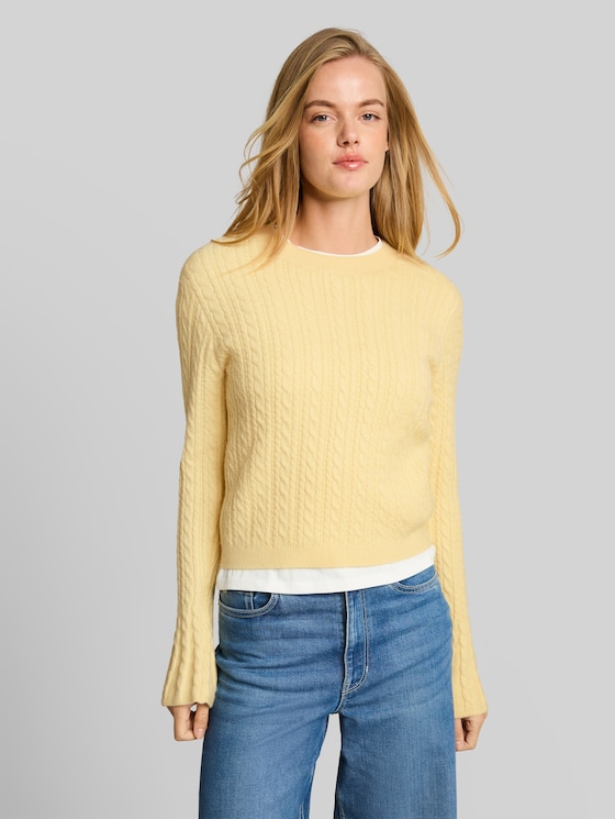 Knitted pullover with a plait pattern - soft vanilla yellow