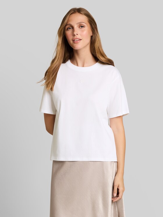 Boxy-fit T-shirt with embroidery - White