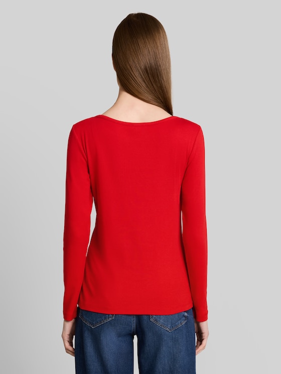 Slim-fit long-sleeved top with a boat neck - soft scarlet red