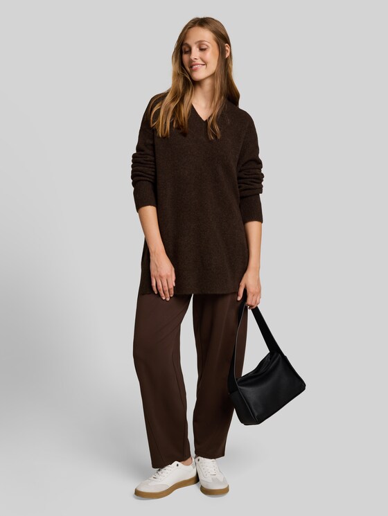 Long-style knitted jumper with wool content - cool dark brown melange
