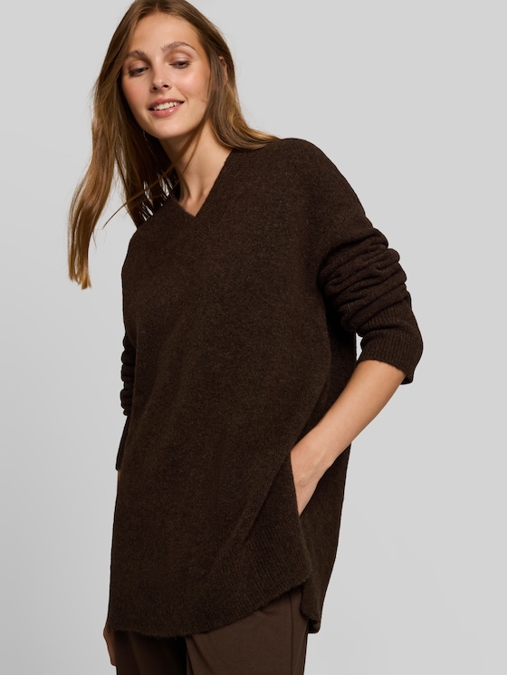 Long-style knitted jumper with wool content - cool dark brown melange