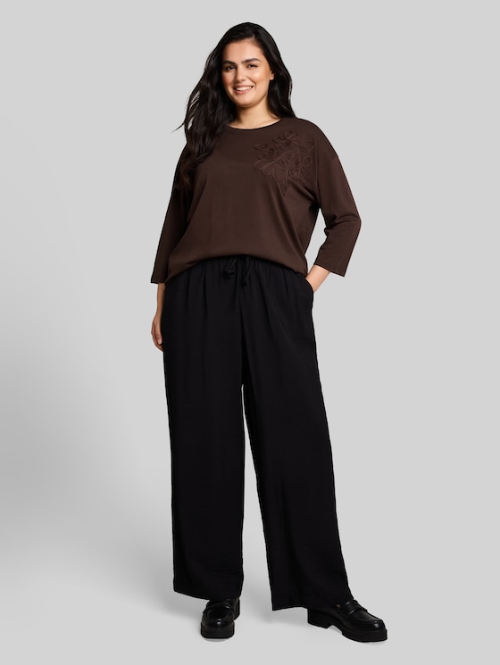 Plus Size – Loose-fit T-shirt with floral appliqué - java dark brown