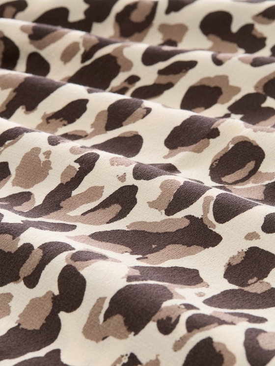 Plus Size - viscose blouse - brown beige leo print