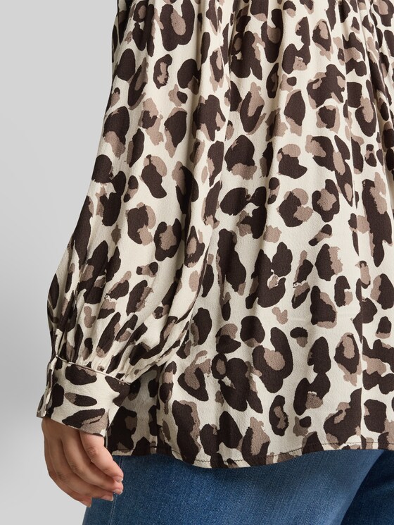 Plus Size - viscose blouse - brown beige leo print