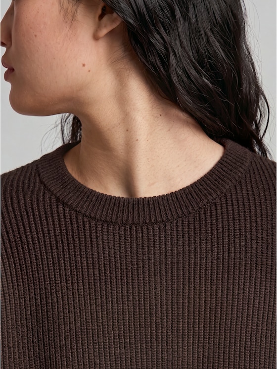 Plus Size - oversized knitted jumper with a round neckline - java dark brown melange