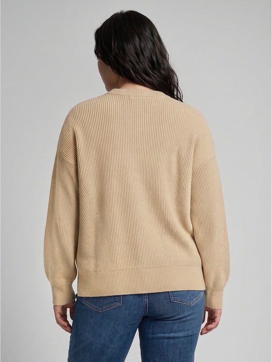 Plus Size - oversized knitted jumper with a round neckline - gravel beige melange